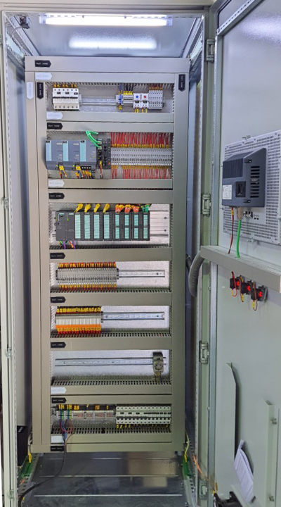 اتوماسیون صنعتی (PLC)